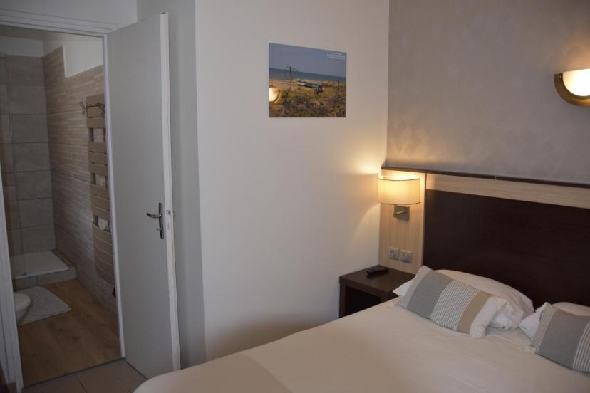 Hotel Le Coureau Saint-Trojan-les-Bains Habitación foto